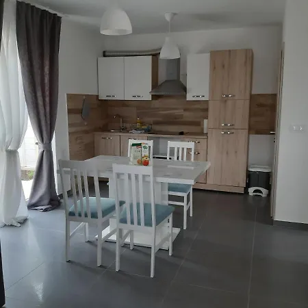 Apartments Leondori Krk Town Exterior photo