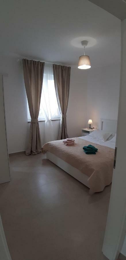 Leondori Apartamento