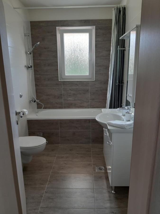 Leondori Apartamento
