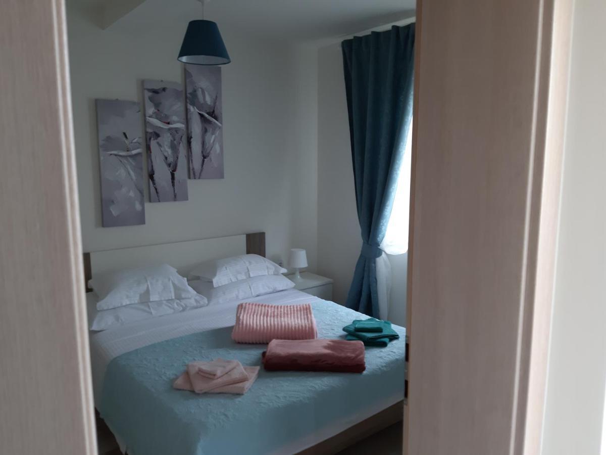 Leondori Apartamento *